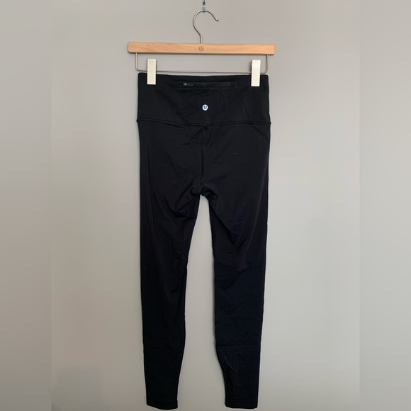 EUC đź©· Lululemon Perf-ect Your Pace Tight *28 Black - Picture 6 of 7